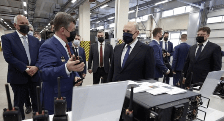 Михаил Мишустин посетил предприятия радиоэлектронной и авиастроительной промышленности Воронежа Михаил Мишустин посетил предприятия радиоэлектронной и авиастроительной промышленности Воронежа