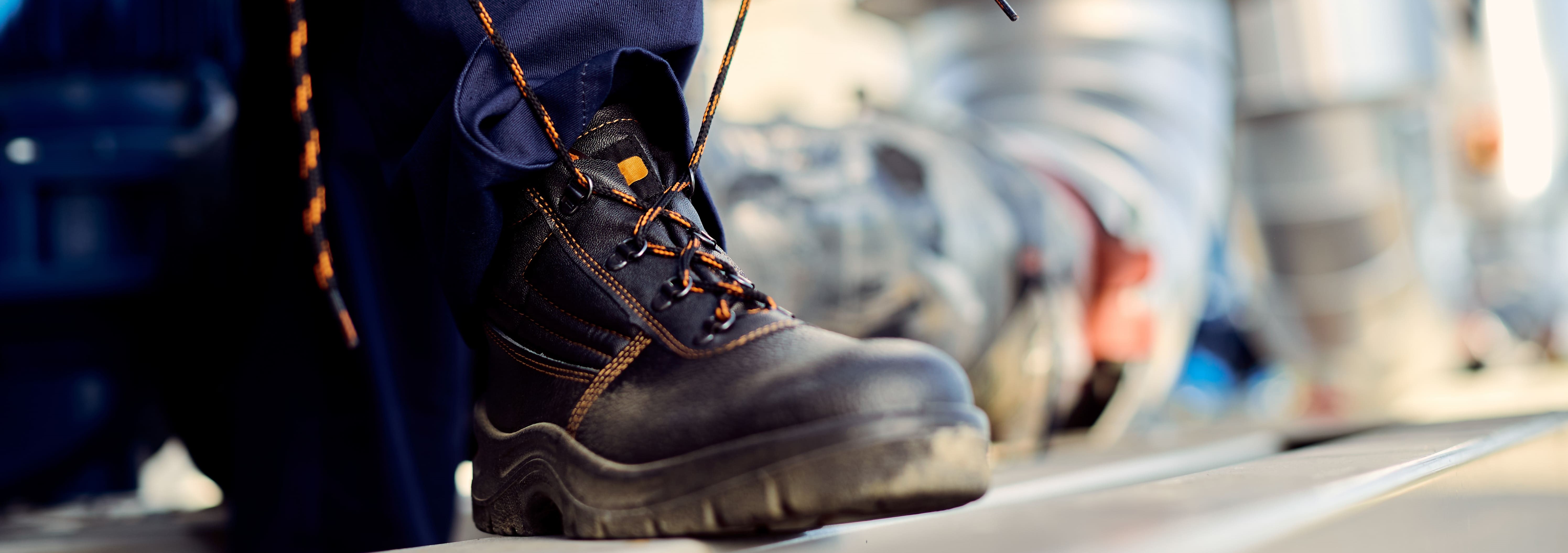 Защитная обувь ТР ТС 019/2011 – какой документ оформить