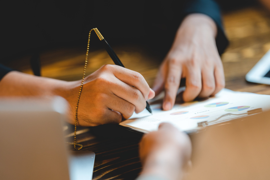 business-approve-and-certificate-concept-confirma-2022-09-29-13-27-49-utc (1).jpg Нотификация фсб