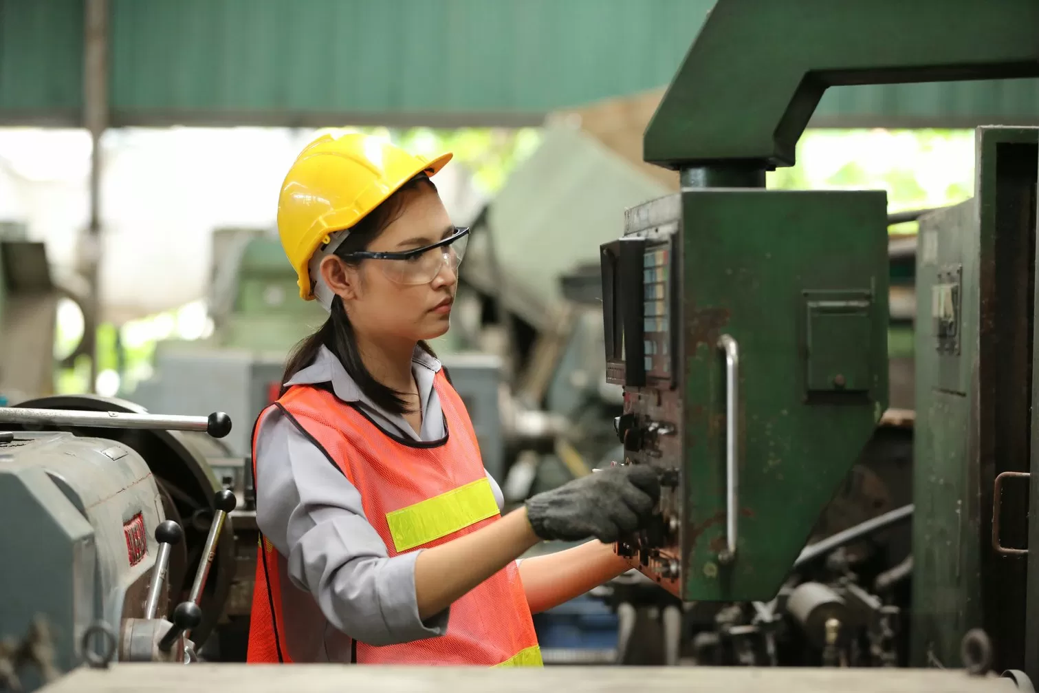 В каких случаях проводится экспертиза промышленной безопасности