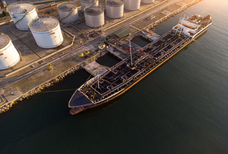 Переходные периоды техрегламентов на нефть и газ продлили на несколько лет