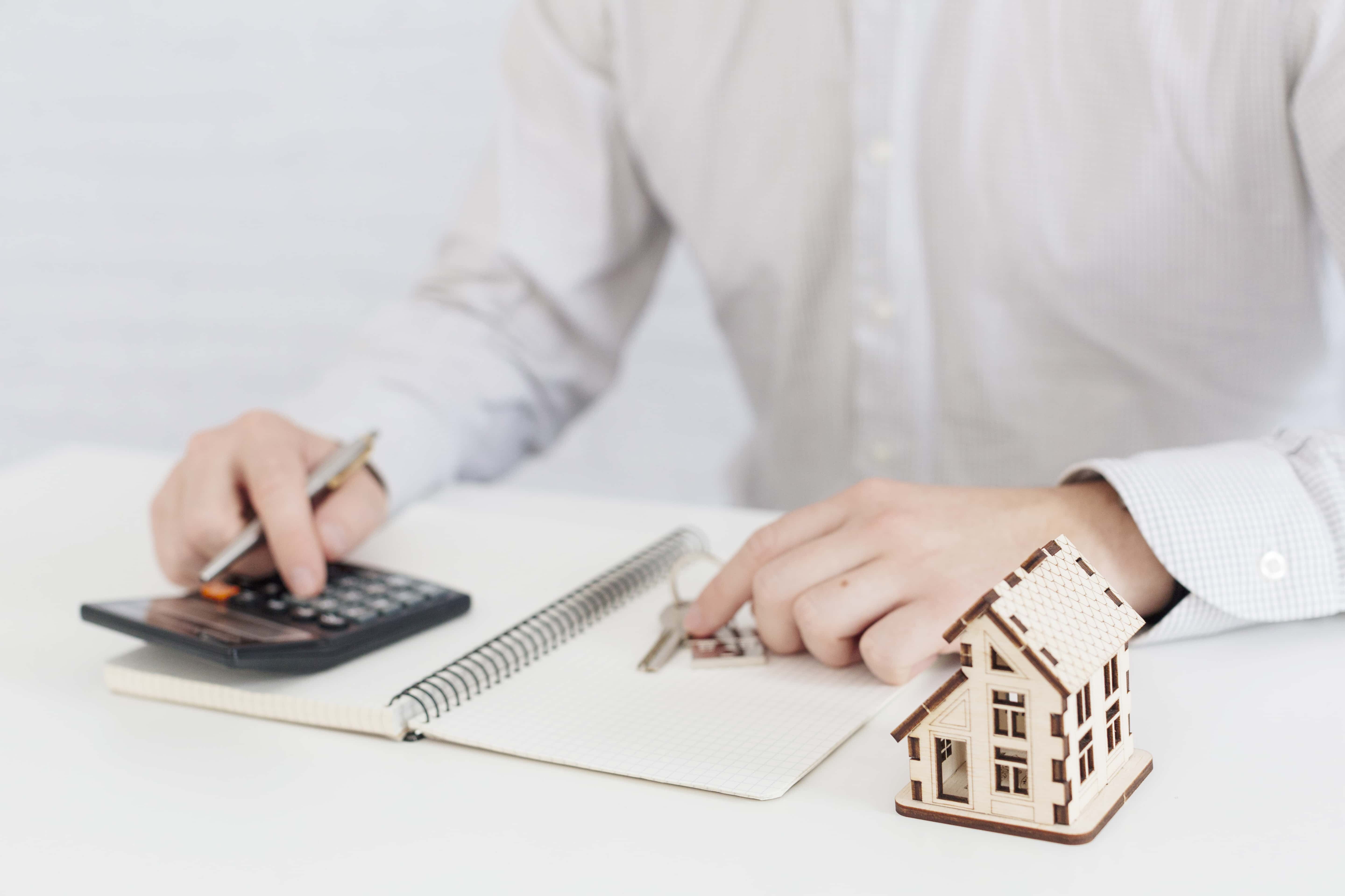 Оценка недвижимости – как оценить стоимость квартиры: что учитывать и оценка квартиры агентом